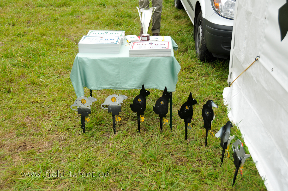 Komisjon koosseisus - Hiir, Jänes ja Tuvi - otsustasid tulemused läbi vaadata